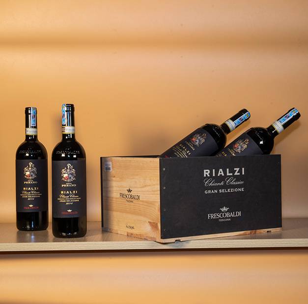 Bộ quà tặng 6 chai Tenuta Perano Rialzi Chianti Classico Gran Selezione 2016
