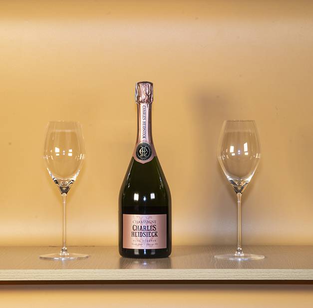 Bộ quà tặng rượu vang Champagne Charles Heidsieck Rosé Réserve kèm hộp giấy cao cấp và ly Riedel Performance Champagne