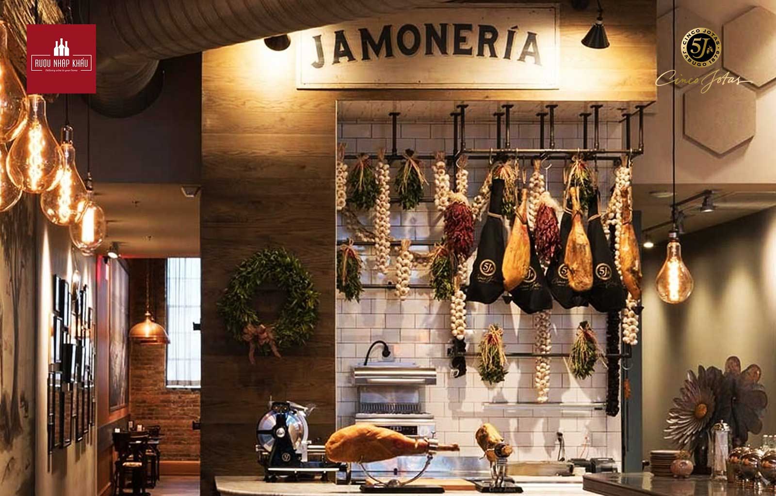 Cách bảo quản đùi heo đen muối iberico 1