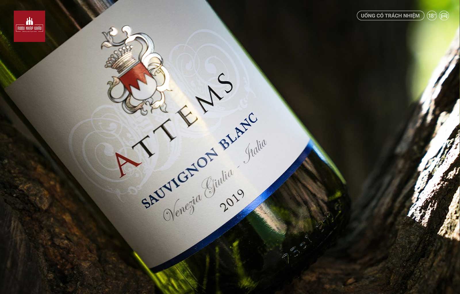 Địa chỉ mua rượu vang trắng Attems Sauvignon Blanc giá tốt 2