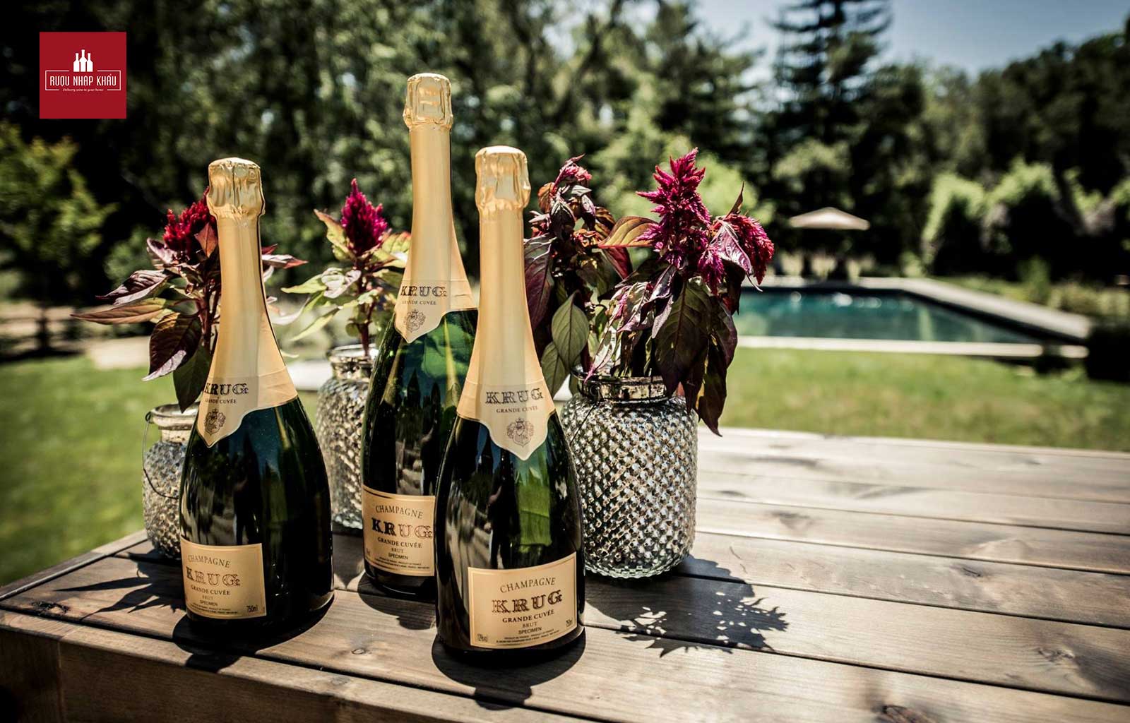 Điều gì đã khiến chai rượu sâm banh Krug Grande Cuvée trở nên đặc biệt? 2