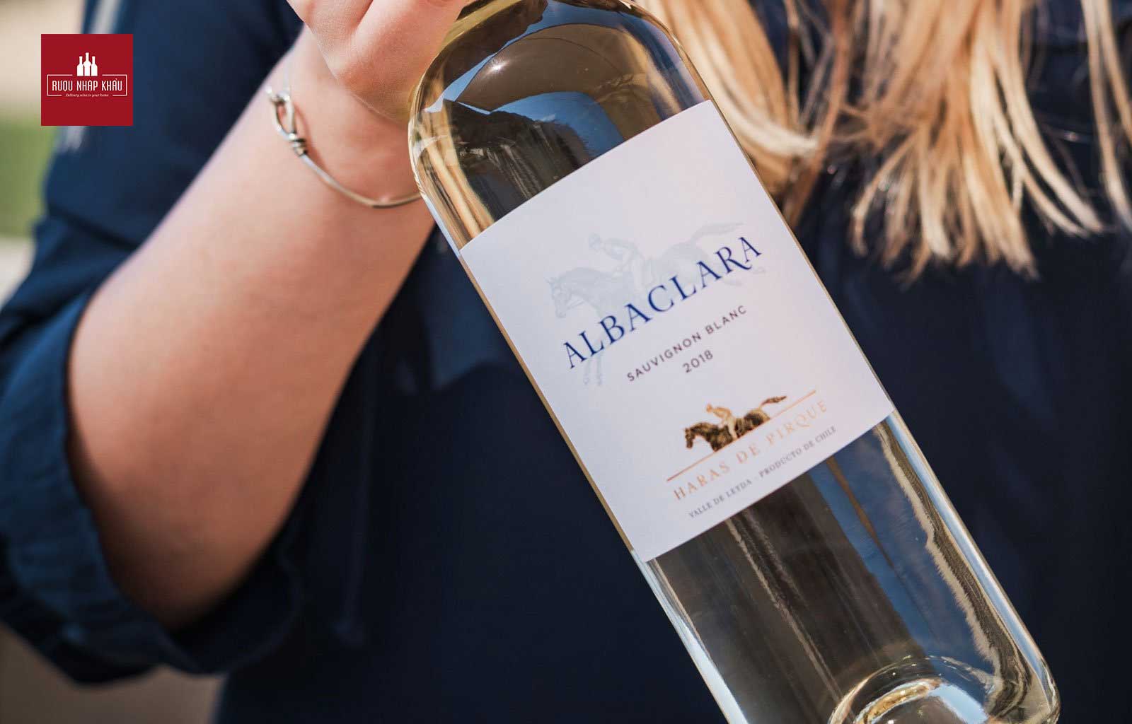 Gợi ý những chai rượu vang Sauvignon Blanc ngon giá tốt - Albaclara Sauvignon Blanc 2018