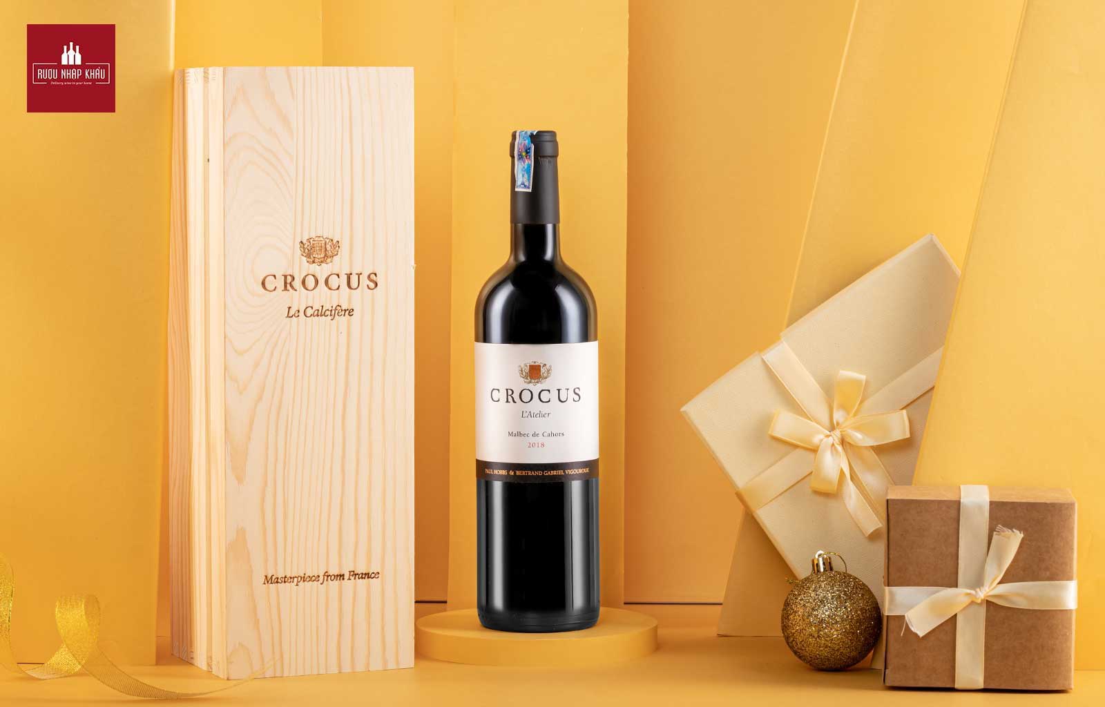 Quà tặng rượu vang theo ngũ hành cho dịp Tết 2022 - Crocus l'Atelier cho mệnh Thổ