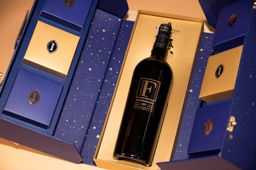 Bộ quà tặng rượu vang dịp Trung Thu 2020 gồm chai F Gold Limited Edition